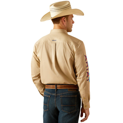 Camisa Ariat Team Logo Twill Khaki Corte Clásico