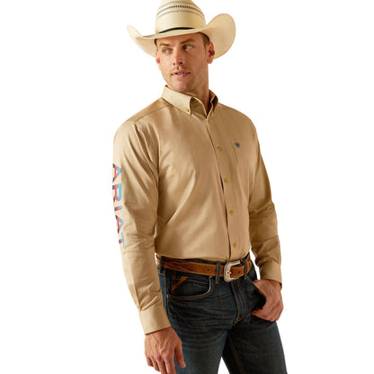 Camisa Ariat Team Logo Twill Khaki Corte Clásico
