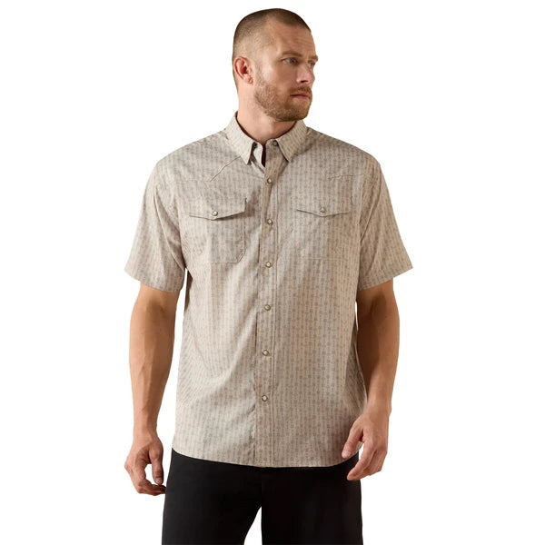 Camisa manga corta Ariat para caballero con estampado 10071045