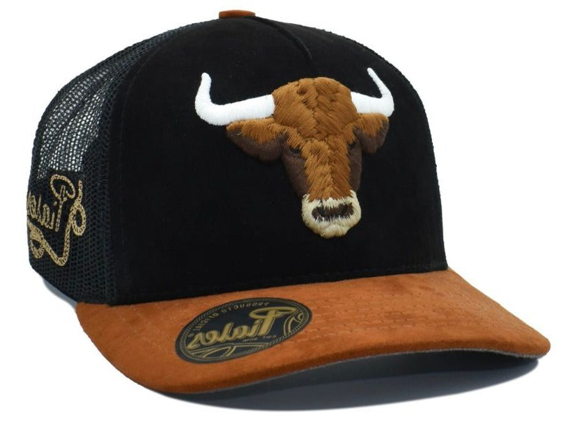 Gorra Piales Bull All Black